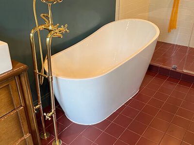 Bath Tub Plumbing Installation Service